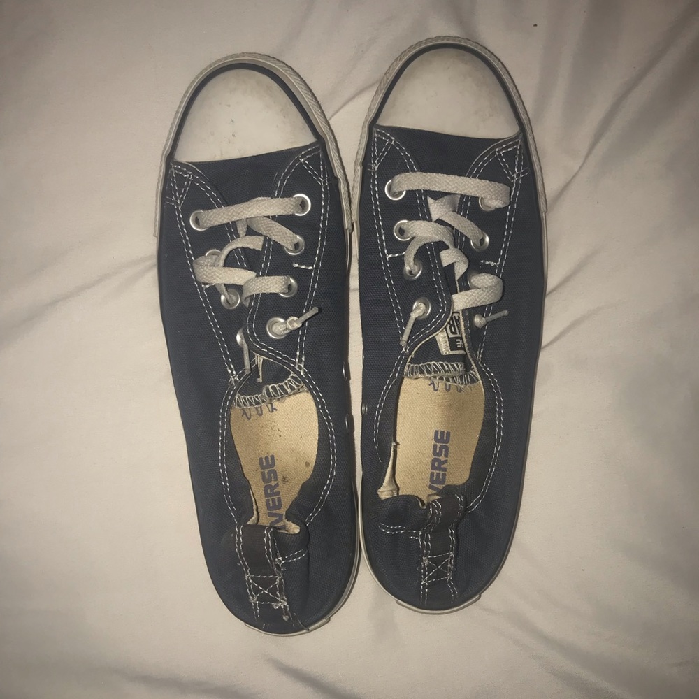 Size 10 Converse Shoreline Slip Ons